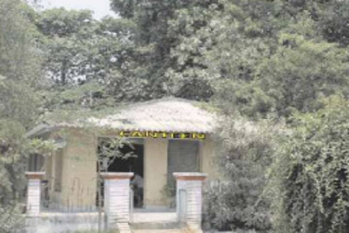 cafeteria